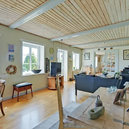 Strandhuset Holiday home Vollerup