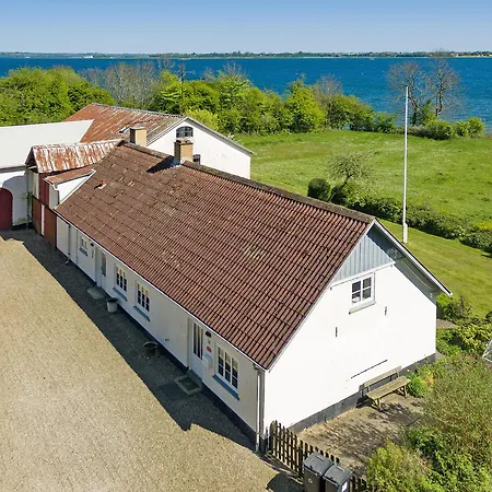 Strandhuset Holiday home Vollerup