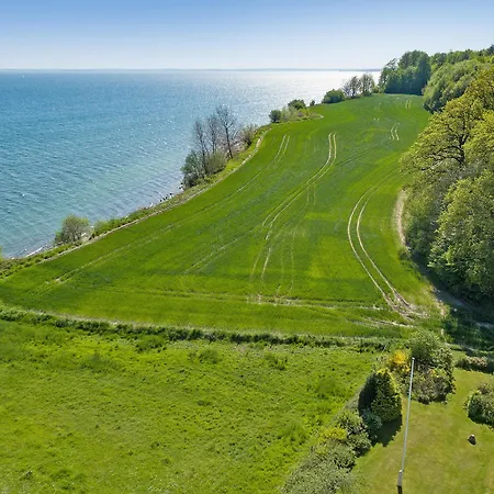 Strandhuset Holiday home *